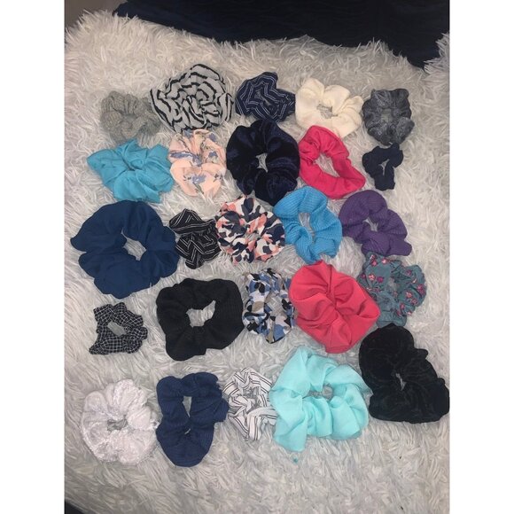 Hair Scrunchie Tie Color Assorted Bundle Set of 25 - Picture 1 of 10